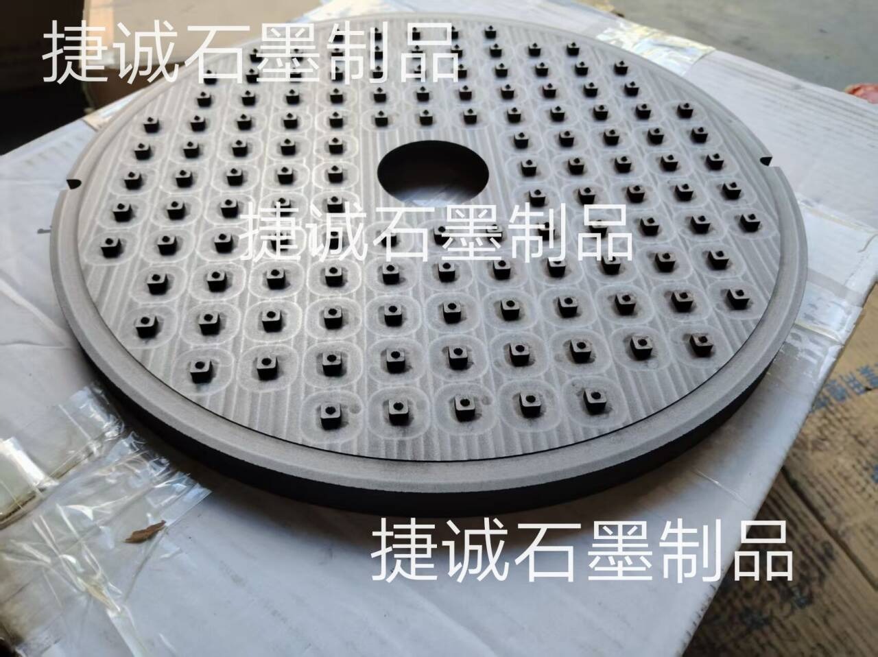 刀具涂層石墨夾具，鎢鋼刀具燒結(jié)石墨盤，硬質(zhì)合金石墨盤，石墨盤加工，銅管燒結(jié)石墨盤，石墨盤加工廠，進口硬質(zhì)合金石墨盤，石墨盤生產(chǎn)廠家