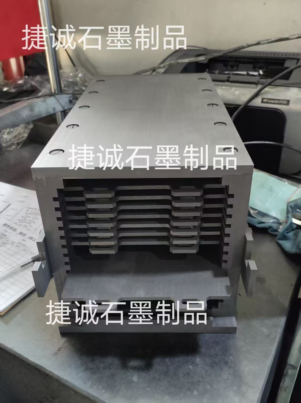 燒結(jié)爐，粉末冶金爐，粉末冶金爐石墨件，真空爐，真空燒結(jié)爐，粉末冶金爐石墨承燒板，粉末冶金爐石墨承燒板加工，高純石墨承燒板，石墨承燒板生產(chǎn)廠家