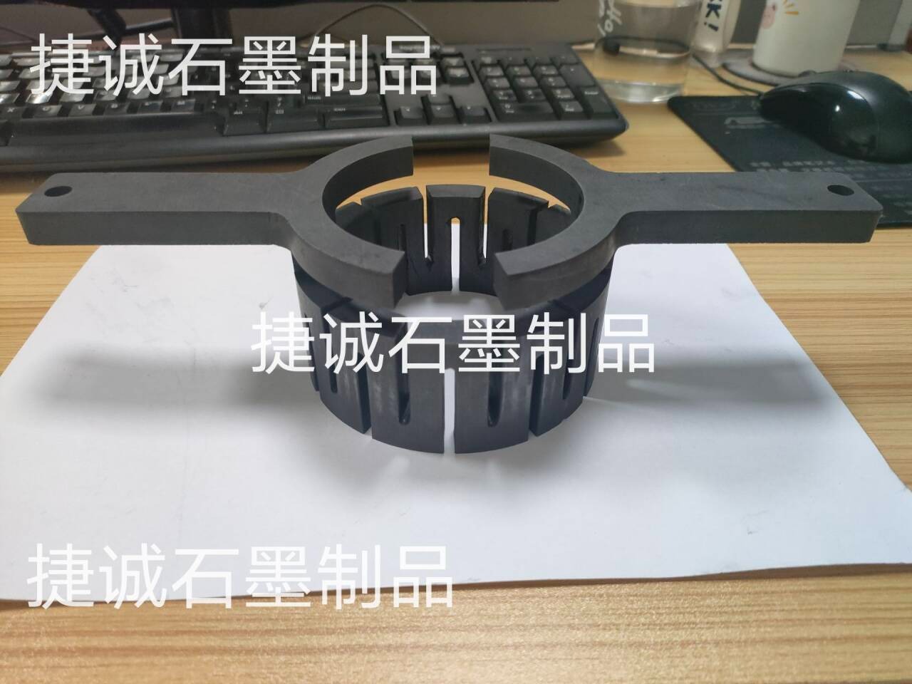 石墨熱場，光伏石墨熱場，精密石墨熱場，直拉單晶爐石墨熱場，高純石墨熱場，石墨熱場加工，光伏石墨熱場加工，石墨熱場加工廠，石墨熱場生產(chǎn)廠家