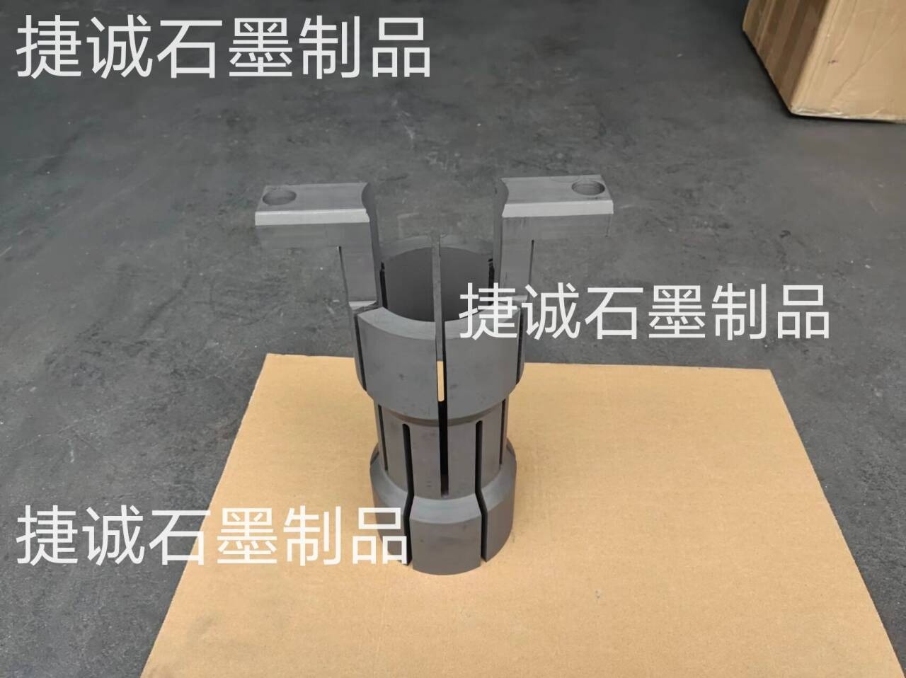 光伏石墨熱場，精密石墨熱場，直拉單晶爐石墨熱場，高純石墨熱場，石墨熱場，石墨熱場加工，光伏石墨熱場加工，石墨熱場加工廠，石墨熱場生產(chǎn)廠家